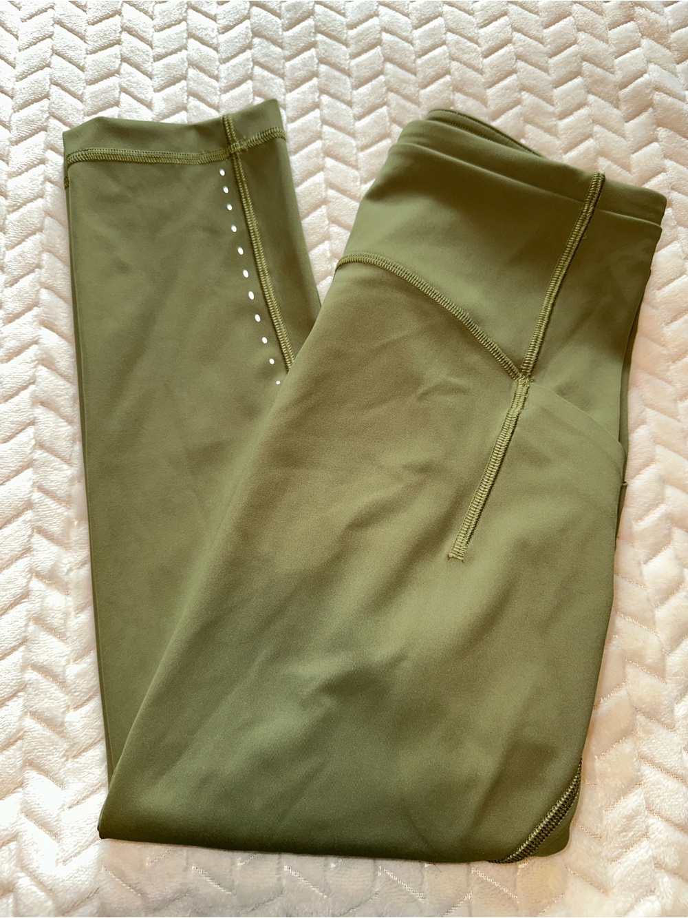 Lululemon Swift Speed High-Rise Crop 21" Bronze Green Size 4